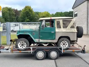 Oldtimer Toyota Toyota BJ 40 Bild 2