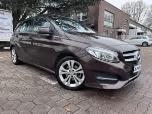 Mercedes-Benz B 180 B180 DCT SCORE PANORAMA LED SITZHZG. PDC TEMPO.
