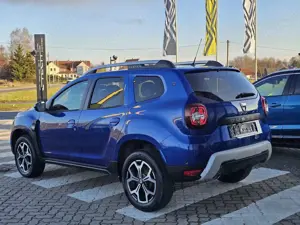 Dacia Duster Celebration TCe 150 4WD GPF *Kamera/SHZ* Bild 4