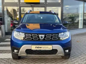 Dacia Duster Celebration TCe 150 4WD GPF *Kamera/SHZ* Bild 2