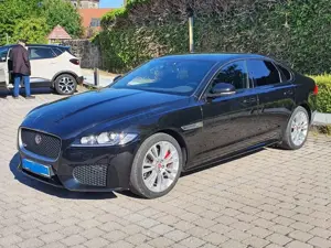 Jaguar XF Bild 2
