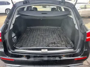 Mercedes-Benz E 220 E 220 d (213.204) Bild 5