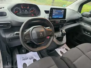 Peugeot Partner Premium L1 Navi DAD-Radio Langstreckenfahrzeug 1A Bild 4