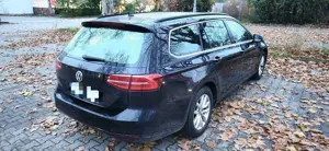 Volkswagen Passat Variant 1.6 TDI R-Line, gepflegt, Xenon, Navi, 8x Reifen Bild 5