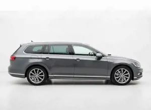 Volkswagen Passat Variant Passat Variant R-Line 2.0TDI 4Motion DSG Highline Bild 5