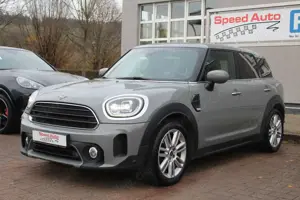 MINI Cooper D Countryman All4 Aut./NAVI/AHK/LED/18"