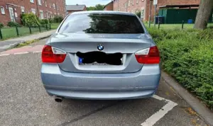 BMW 318 i Limousine bj 2006 193.100km Bild 3