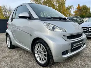 smart forTwo COUPE*62KW*NEUE SERVICE*SHZ*AHK*CARPLAY*NAVI*N.TUV
