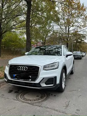Audi Q2 30 TFSI S tronic design