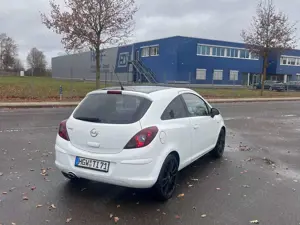 Opel Corsa Corsa 1.4 16VColor Edition Bild 4