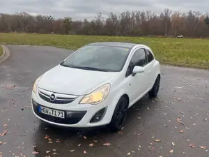 Opel Corsa Corsa 1.4 16VColor Edition Bild 2