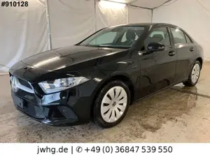 Mercedes-Benz A 250 e Lim Spur Klima SiHz DAB Tempomat CarPlay