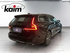 Volvo V60 Kombi T8 Inscription Plug-In Hybrid AWD Bild 5
