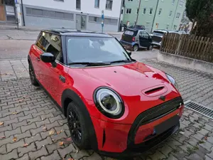 MINI Cooper SE Mini Cooper SE Classic Trim Bild 5