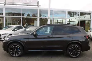 BMW X3 M 40d Standh. AHK Bild 3