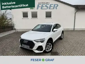 Audi Q3 Spb. 45 TFSIe S-tr. NAVI PDC SHZ