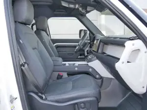 Land Rover Defender 110 X-Dynamic SEbis2029Garantie Bild 3