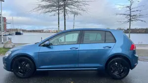 Volkswagen Golf VII Lim. Trendline BMT DEKRA  HU NEU