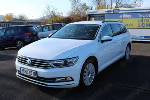 Volkswagen Passat Highline, AHK, HU+AU+INSP. NEU, 8fach bereift