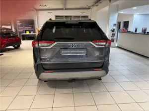 Toyota RAV 4 Hybrid 4x4 Lounge Allrad 1. Hand Navi AHK Top Zust Bild 4