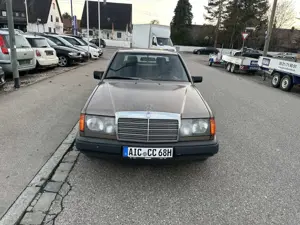 Mercedes-Benz 250