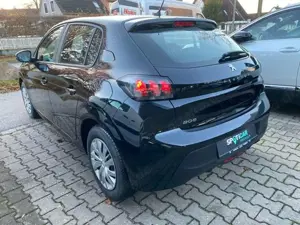 Peugeot 208 Bild 4