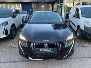 Peugeot 208 Bild 2