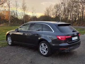 Audi A4 Bild 2