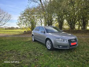 Audi A4 Avant 1.6 Bild 2
