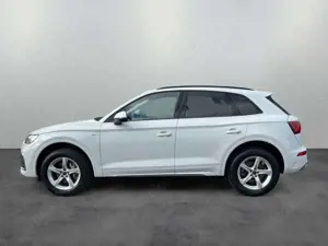 Audi Q5 S-Line 40 TDI quattro S-tronic / Matrix, AHK Bild 4