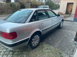 Audi 80 Bild 3