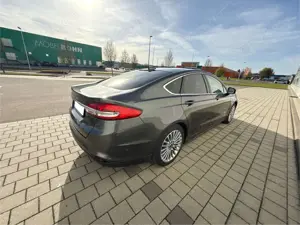 Ford Mondeo Bild 5