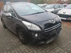 Peugeot 3008 Hybrid4 CO2 optimiert Diesel 4x4