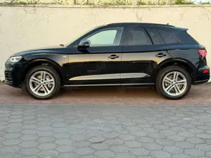 Audi Q5 quattro sport S Line Sportpaket Plus Bild 5