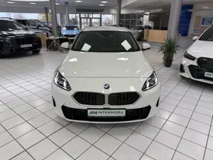 BMW 120 d Komfortzugang*LED*SHADOW*KAM*DRIVING*PARK* Bild 2