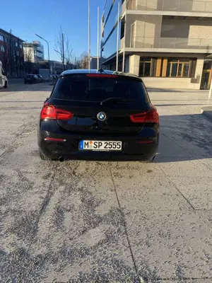 BMW 118 118i Aut. Advantage Bild 4