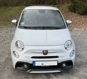 Abarth 595 Turismo Sitzheizung-Soundsystem-sommerreifen