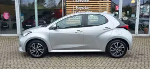 Toyota Yaris 1.5 VVT-i Team Deutschland Bild 3