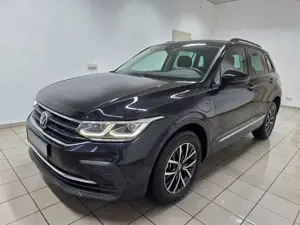 Volkswagen Tiguan 1.4 TSIe Life eHybrid Matrix LED Navi Kamera ACC