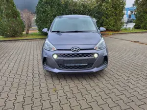 Hyundai i10 i10 1.0 YES! Plus Bild 2