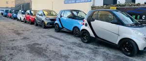 smart forTwo MHD CABRIO / FINANZIERUNG / TOUCHRADIO / AUTOMATIK Bild 2