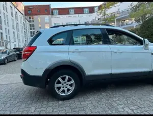 Chevrolet Captiva Captiva 2.2 TD FWD LT Bild 3