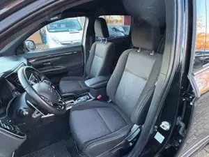 Mitsubishi Outlander Bild 5
