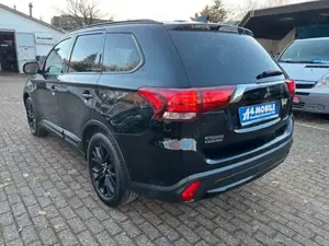 Mitsubishi Outlander Bild 3