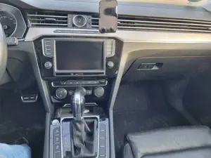 Volkswagen Passat Variant 2.0 TDI SCR 4Motion DSG (BMT) Highline Bild 4