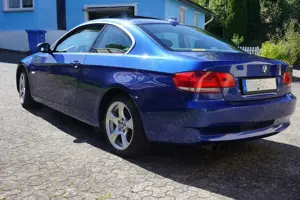 BMW 325 325i Coupe Automatic Gasanlage Leder Klima Xenon Bild 4