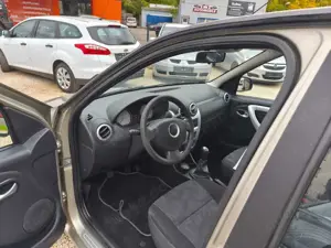 Dacia Logan Bild 3