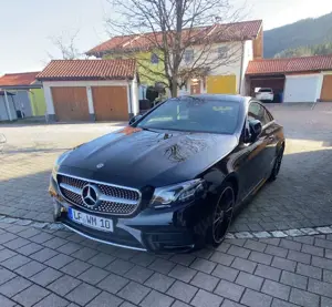 Mercedes-Benz E 200 AMG/Burmester/360Cam/Multibeam/Pano/Sitzbelüftung Bild 1