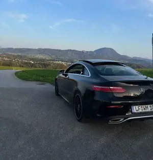 Mercedes-Benz E 200 AMG/Burmester/360Cam/Multibeam/Pano/Sitzbelüftung Bild 5