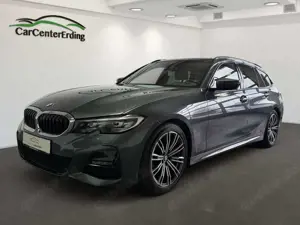 BMW 318 iTouring*M Sport*LED*Navi*AHK*LiveCockpit*DAB